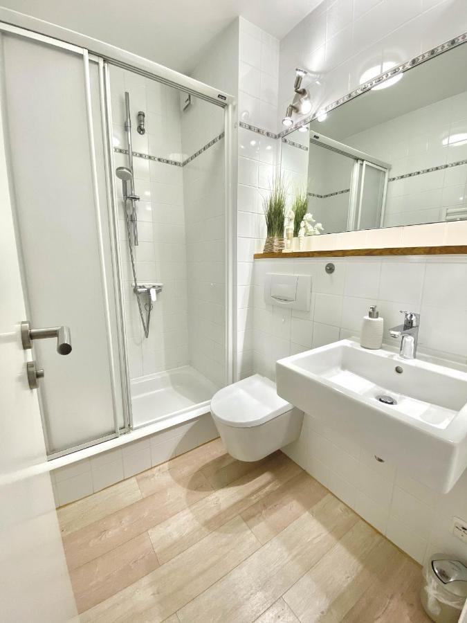 Appartamento Kleines Mollymook Wenningstedt-Braderup Esterno foto
